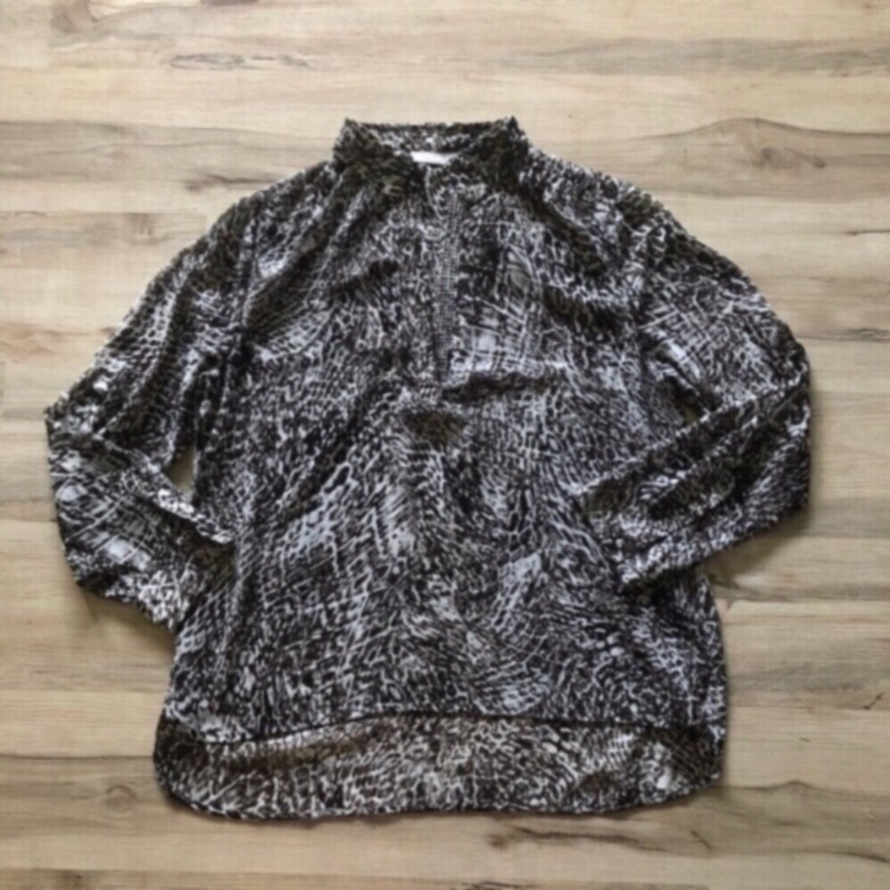 Jennifer Lopez Monochrome Animal Print Top